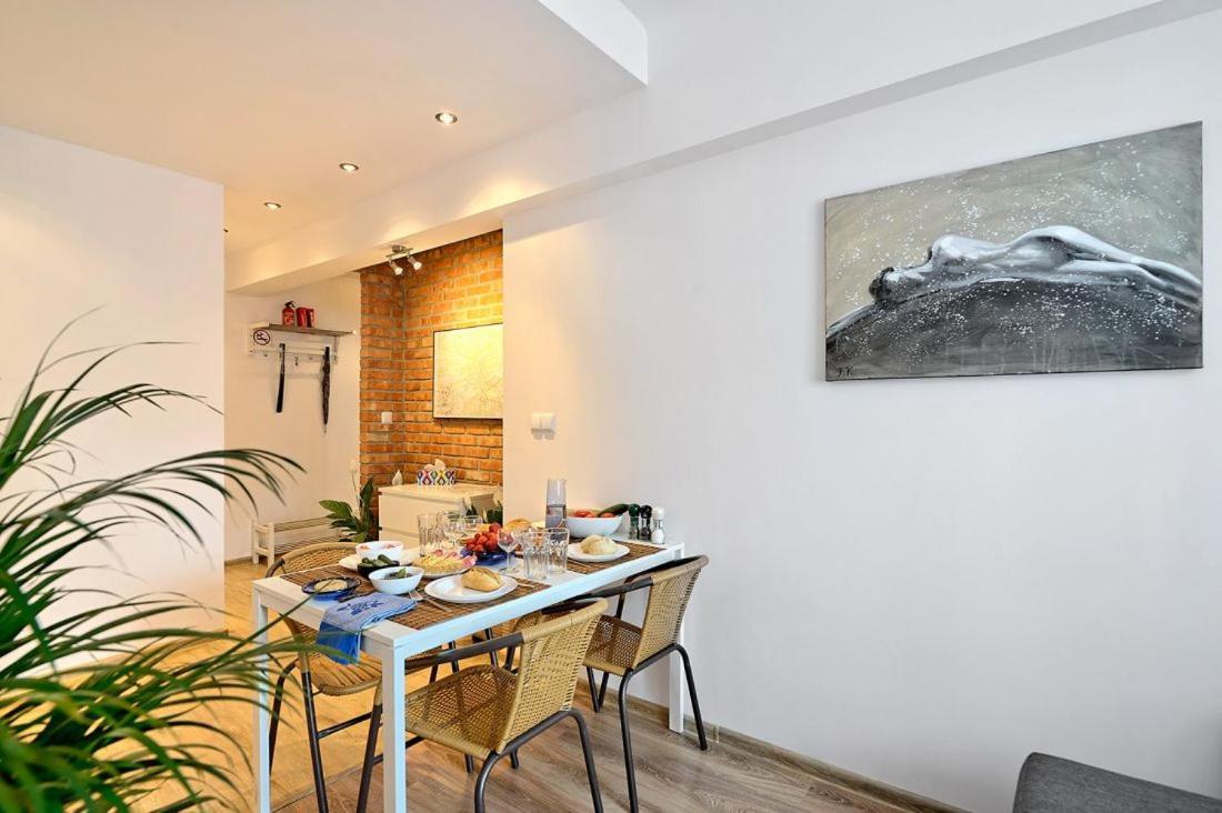 Lovely Apartment Krakau Exterior foto